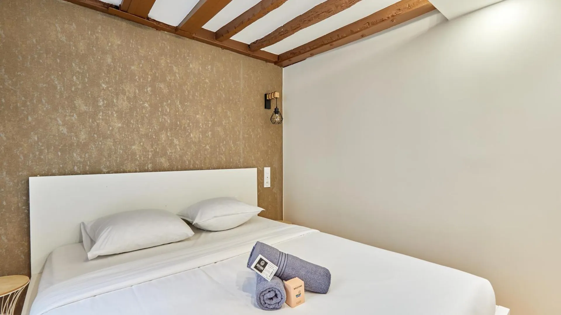 Rent A Room - Cosy 2Bdr باريس شقة