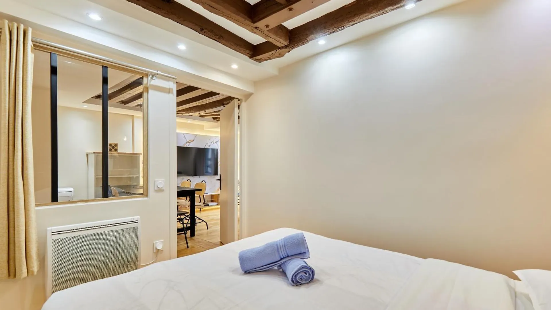 Rent A Room - Cosy 2Bdr باريس